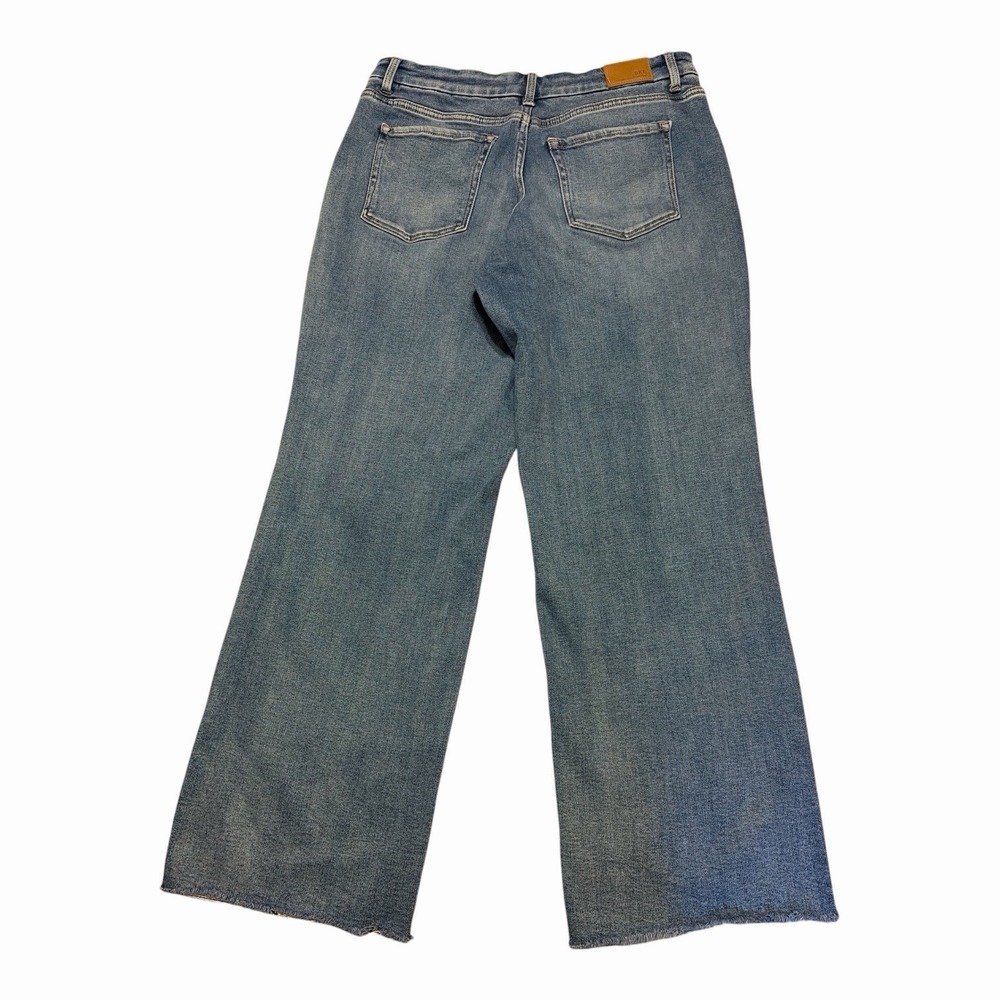 BKE Gabby High Rise Curvy Wide-Leg Raw Hem Light Wash Stretch 30x32 Jeans - Picture 2 of 9